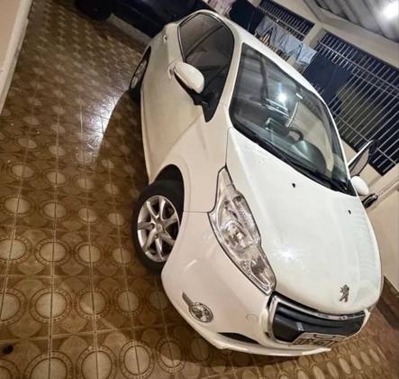 PEUGEOT 208 1.5 ACTIVE PACK 8V FLEX 4P MANUAL